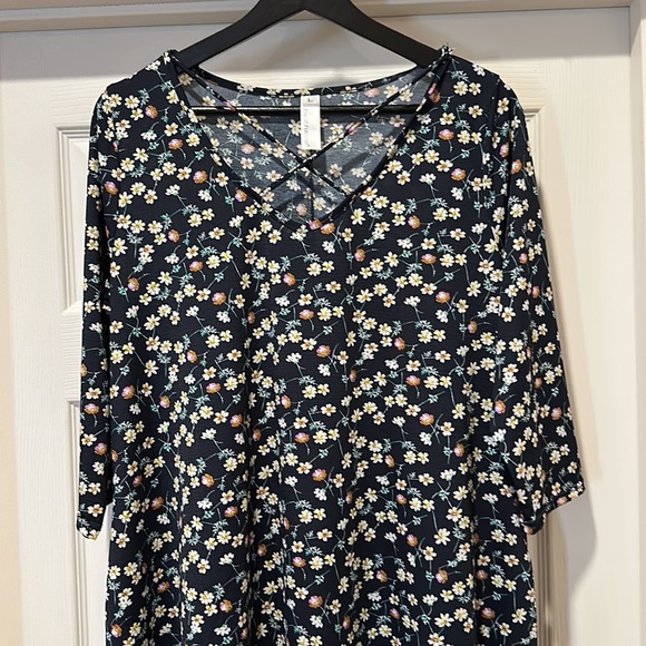 Cute L Heathmoor Spring Dress - Picture 2 of 7